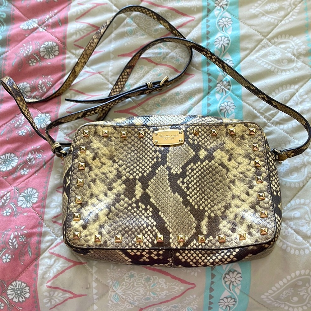 Michael Kors crossbody